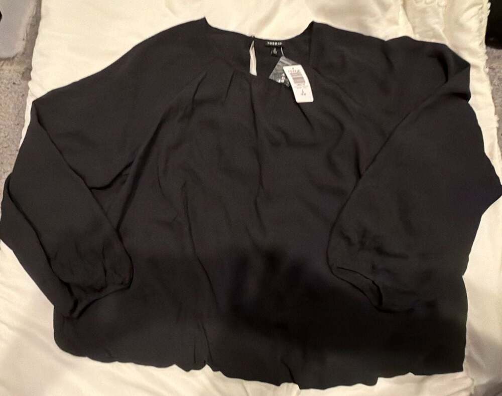 Torrid Black Bubble Hem Blouse Size 2